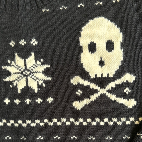 Polo by Ralph Lauren Black and White Skull Crewneck Sweater - Picture 3 of 5